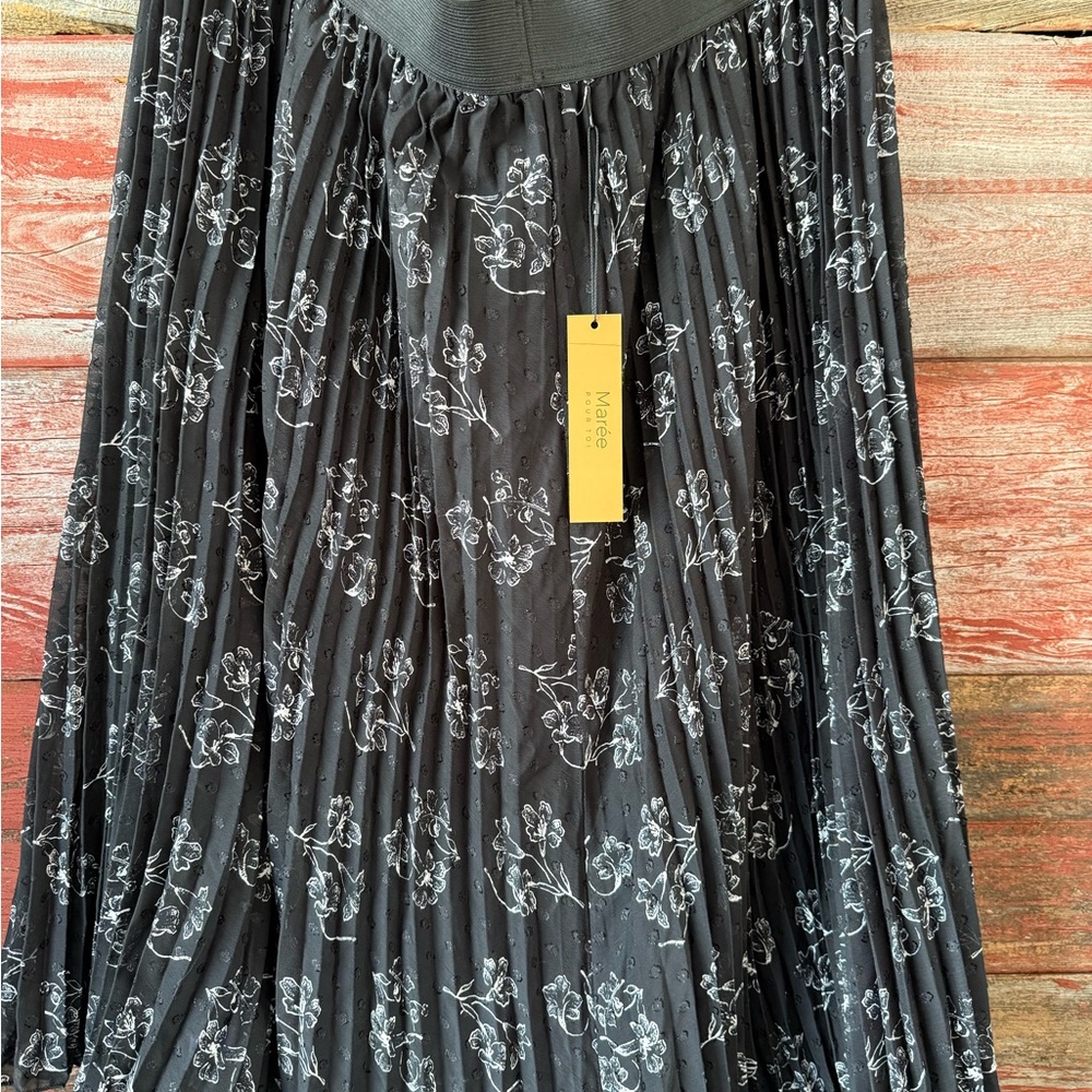 Marc Cain Black and White Floral Maxi Skirt